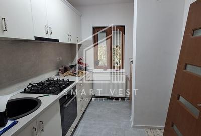 Apartament cu 3 camere decomandat, mobilat în Micro 17