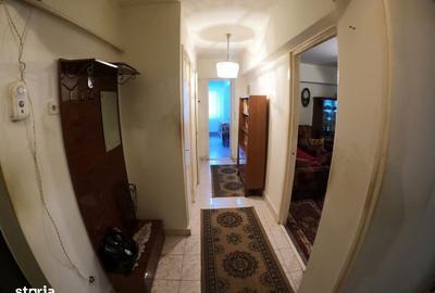 Apartament cu 3 camere decomandat în Uiești - 8