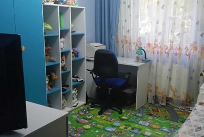 Apartament cu 3 camere decomandat în Exterior Vest - 2