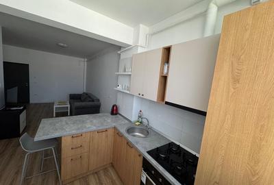 Apartament cu 2 camere semidecomandat în Șcheia