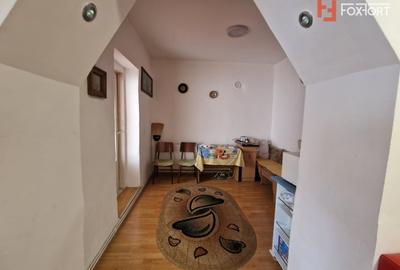 Casă individuală cu 4 camere cu Canalizare în Central - 17