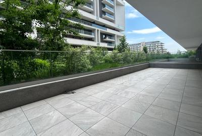 Apartament cu 3 camere decomandat în Barbu Văcărescu