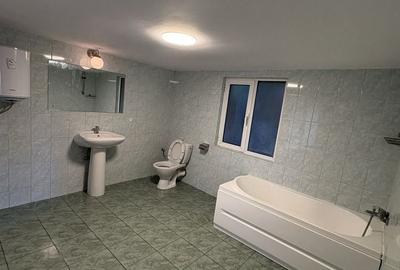 Casă cu 4 camere în Florica - 2