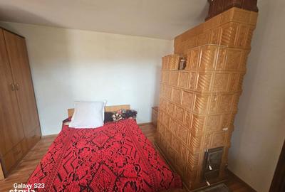 Casă cu 4 camere în Păstrăveni - 12