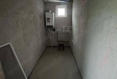 Casă cu 3 camere în Girișu de Criș - 3