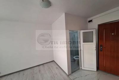 Camera de camin - Renovat - str. Mihail Sturza - 31.500 euro ! - 4