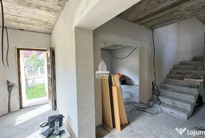 Casă cu 4 camere cu Teren 631 Mp în Ferneziu - 2