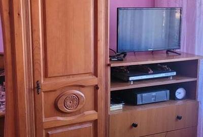 Apartament cu 4 camere decomandat în Petrila - 1