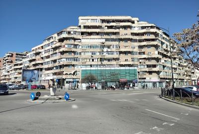 Spa?iu Ultracentral viz-a-vis de Mall - 2