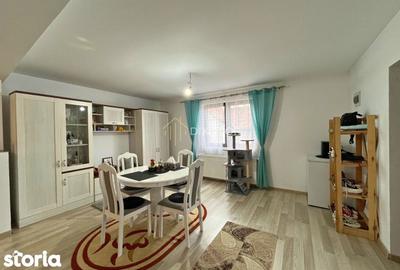 Casă cu 4 camere cu Teren 540 Mp în Band - 10