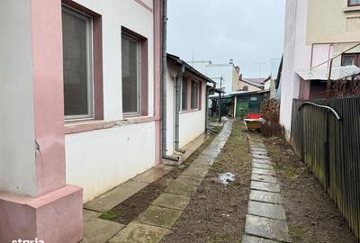 Casă cu 3 camere în Central - 20