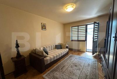 Apartament 2 camere, Zona Pia?a Mica, 40 mp