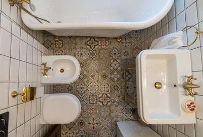 Apartament cu 3 camere decomandat în Central - 4