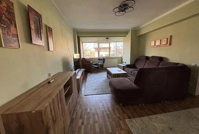 Apartament cu 3 camere decomandat în Central - 4