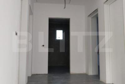Casă cu 5 camere cu Teren 295 Mp în Jucu - 4
