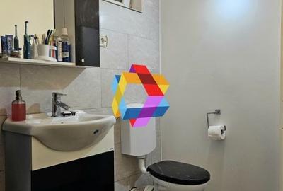 Oportunitate - Apartament cu trei camere in vila, zona Tractorul 70 mp - 11