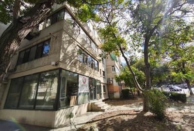 Inchiriere Spatiu 100 mp. direct bulevard cu 4 incaperi independente - 1