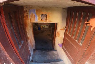 Casă cu 4 camere cu Teren 700 Mp în Central - 3