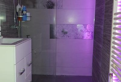 Favorit , Scoala Gimnaziala 197 - 3