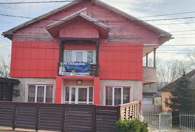 Casa / Vila si teren in Curtisoara, ideala pentru pensiune /casa de vacanta - 2