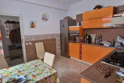 Casă / Vilă cu 5 camere de vânzare în zona Central - 12