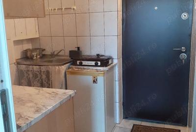 Garsonieră semidecomandată în Abator - 2