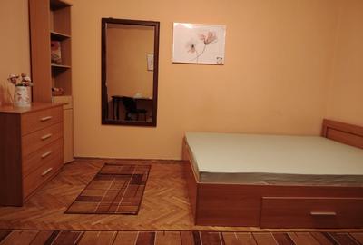 Garsonieră semidecomandată, mobilată în Drumul Taberei