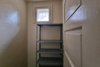 Spațiu comercial, de 70 mp, în Mioriței - 8