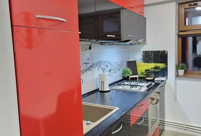 Apartament cu 3 camere decomandat în Tomis Nord - 6