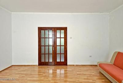 Casă individuală cu 7 camere cu Canalizare în Fabric - 25