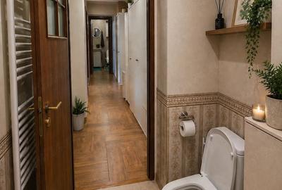 Apartament cu 4 camere decomandat în Central - 1