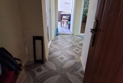Apartament cu 2 camere decomandat în Drumul Taberei
