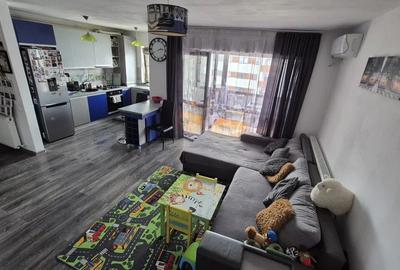 Apartament 2 camere, decomandate, mansarda, zona Sanpetru Residence
