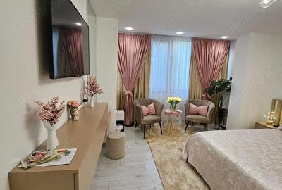 Garsonieră decomandată în Central - 3