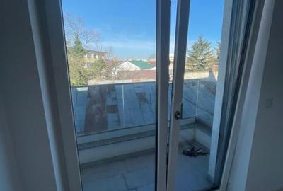 Apartament cu 3 camere decomandat în Siloz - 4