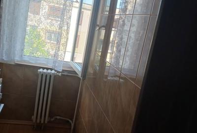 Garsonieră decomandată în Central - 6