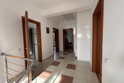 Casă cu 5 camere cu Canalizare în Snagov - 2