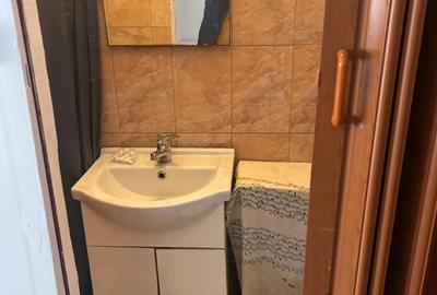 Inchiriez garsoniera zona UMT - 3