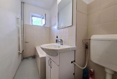 Apartament cu 3 camere semidecomandat în Dacia - 10