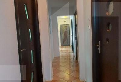 Apartament cu 3 camere decomandat în Gării - 5