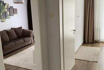 Apartament cu 2 camere decomandat, mobilat în Tractorul - 3