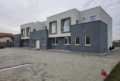 Casă cu 6 camere în Moșnița Nouă