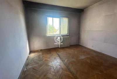 Apartament cu 3 camere decomandat în Central - 7