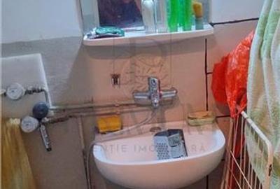 Garsonieră nedecomandată, mobilată în Buziașului - 3