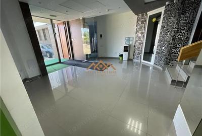 Spațiu comercial, în Central - 5