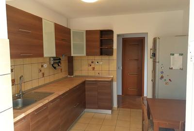 Inchiriere apartament 3 camere Parcul Carol - 3