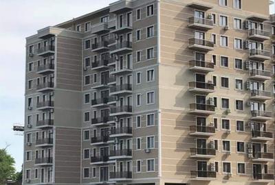 In hiriez apartament cu 2 camere si 2 bai - 6