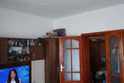 Vand casa sau schimb cu apartament in Resita. - 1