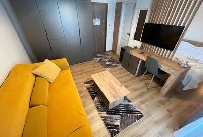 Garsonieră decomandată în Central - 1