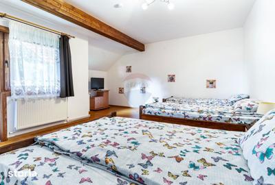 Casă cu 7 camere cu Teren 1300 Mp în Mărișel - 7